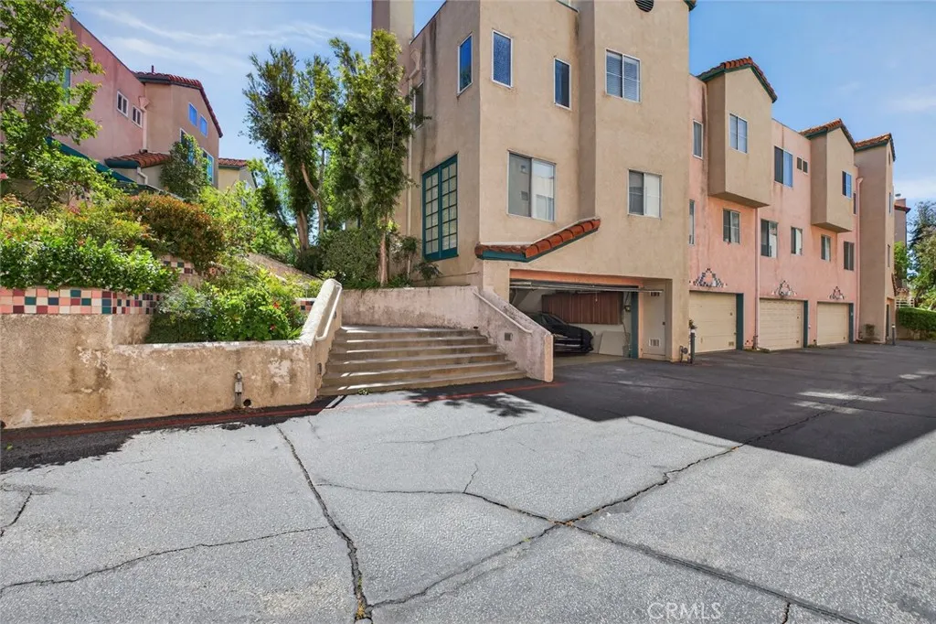Additional image 39 of 13901 Olive View Lane Unit 14, Sylmar, CA 91342