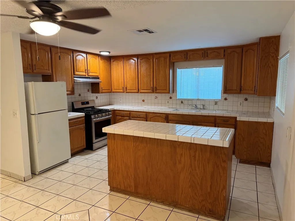 Additional image 73 of 754 W Citrus St, Colton, CA 92324