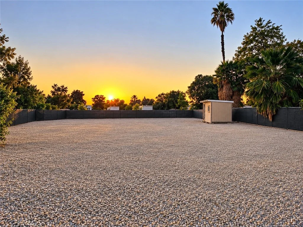 11046 Kadota Ave, Pomona, CA 91766