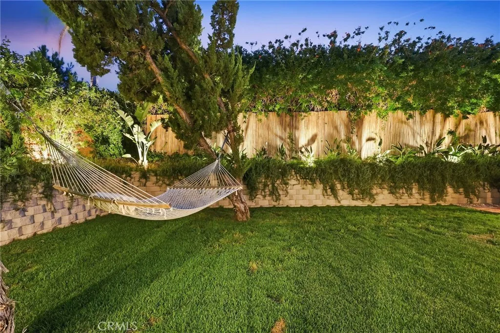 Additional image 43 of 22616 Town Crier Rd, Calabasas, CA 91302