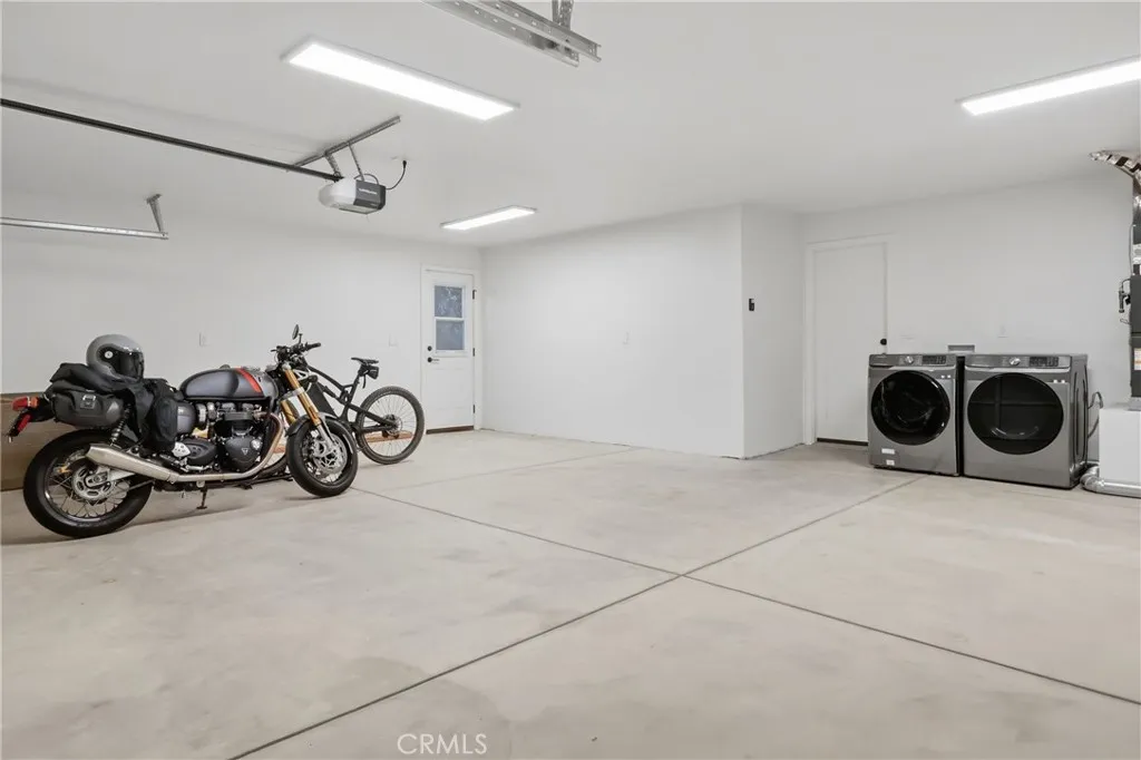 Additional image 45 of 22616 Town Crier Rd, Calabasas, CA 91302