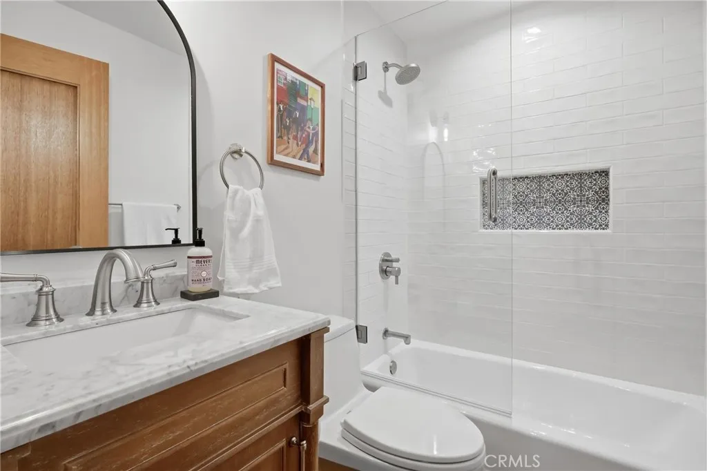 Additional image 26 of 22616 Town Crier Rd, Calabasas, CA 91302