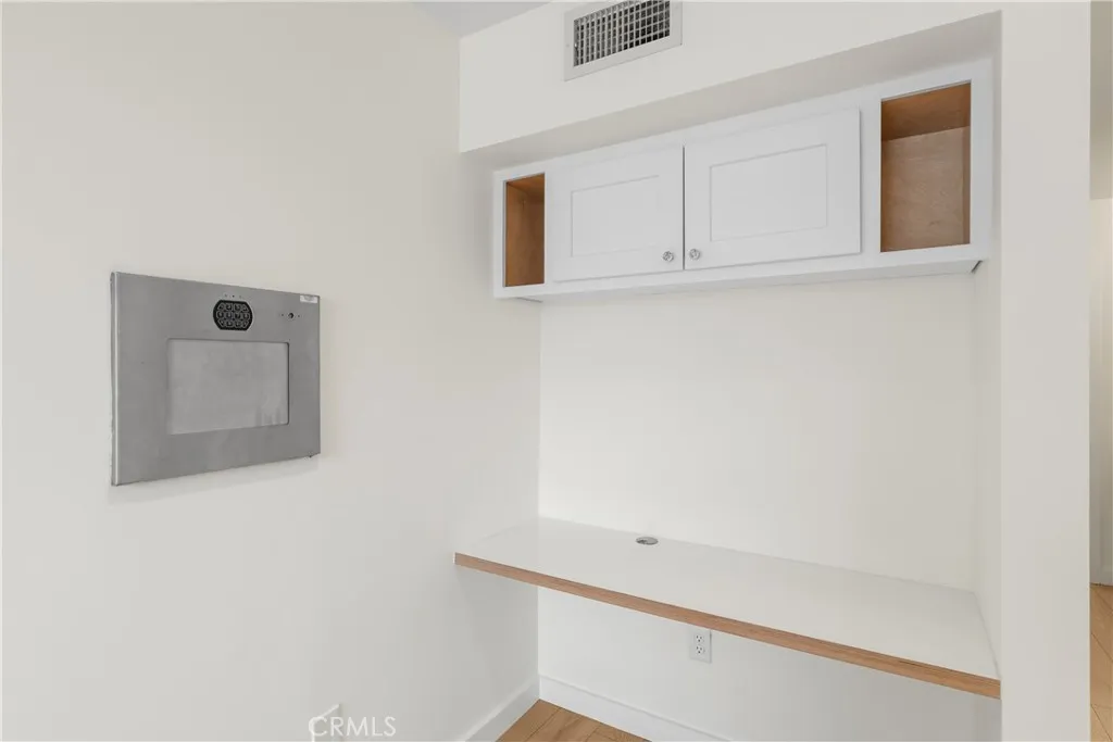 Additional image 8 of 5257 Radford Ave Unit 101, Valley Village, CA 91607