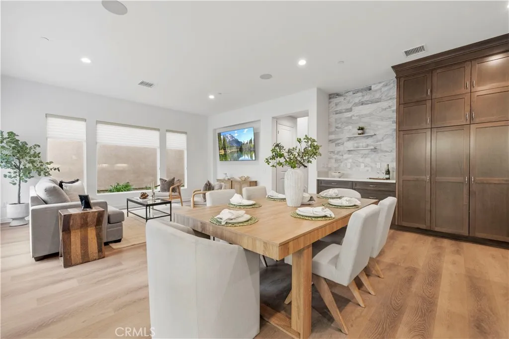 Additional image 6 of 20657 Walnut Circle, Porter Ranch, CA 91326