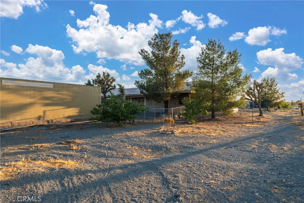 11815 Rosado Road, Pinon Hills, CA 92372