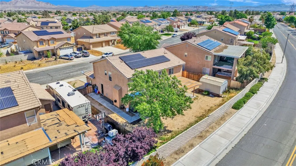 13917 Clydesdale Run Ln, Victorville, CA 92394