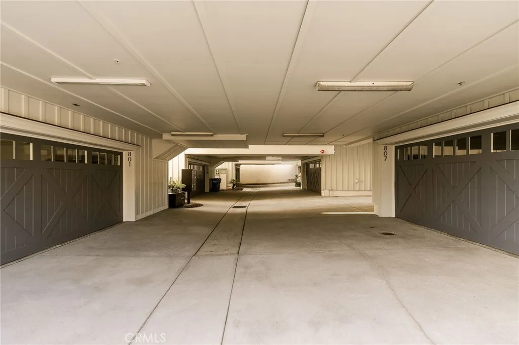 809 19th St, Hermosa Beach, CA 90254