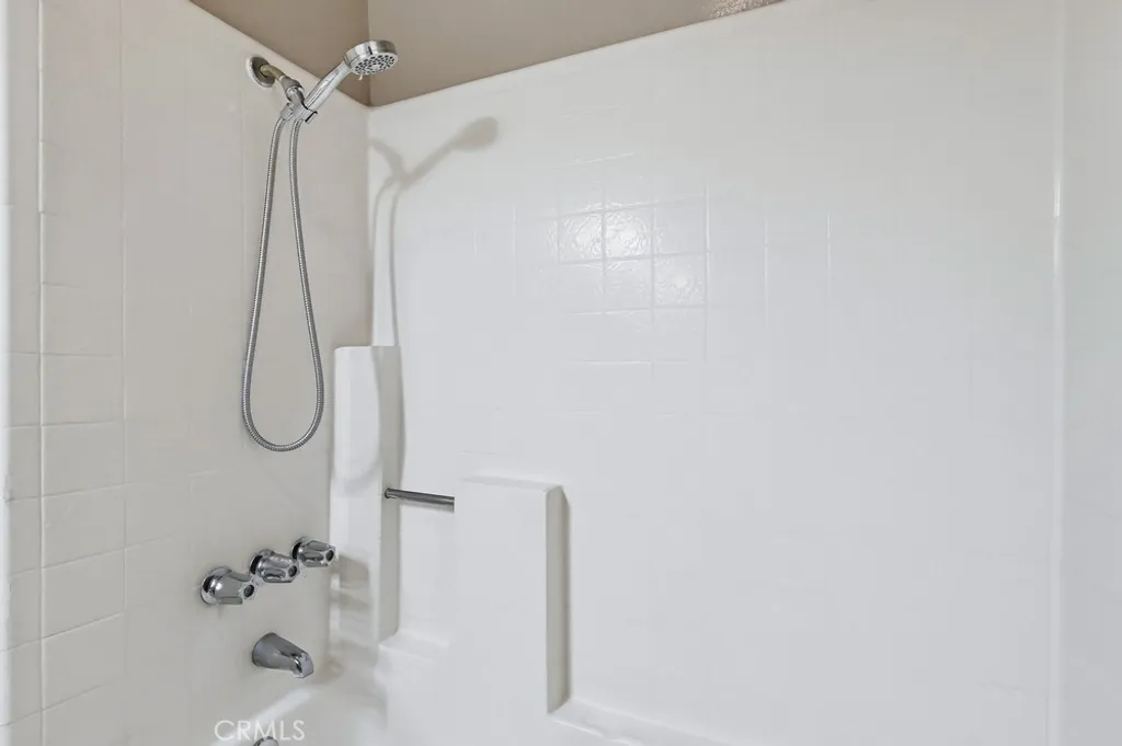 Additional image 59 of 19018 Sherman Way Unit 110, Reseda, CA 91335