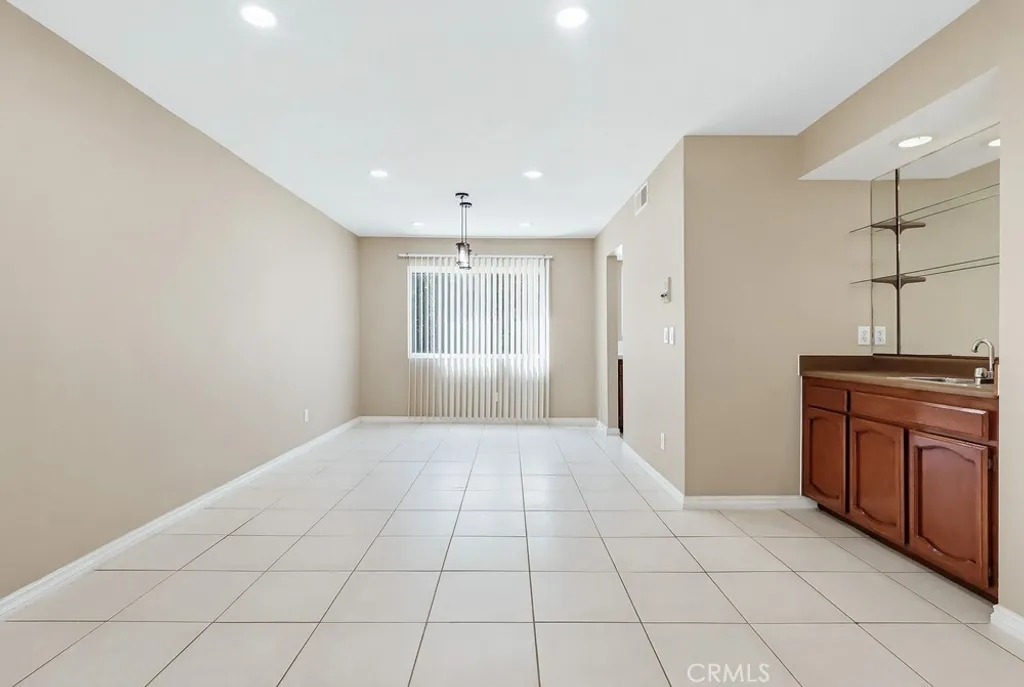 Additional image 14 of 19018 Sherman Way Unit 110, Reseda, CA 91335