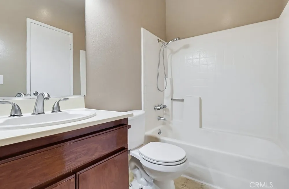 Additional image 131 of 19018 Sherman Way Unit 110, Reseda, CA 91335