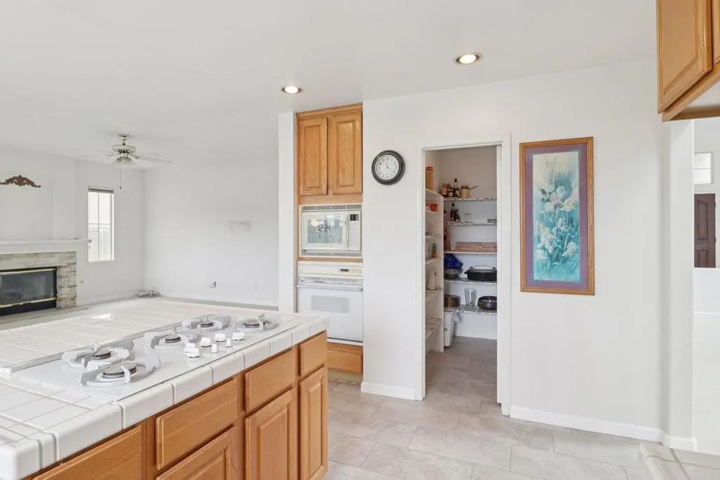 Additional image 18 of 2821 Avenida Valera, Carlsbad, CA 92009