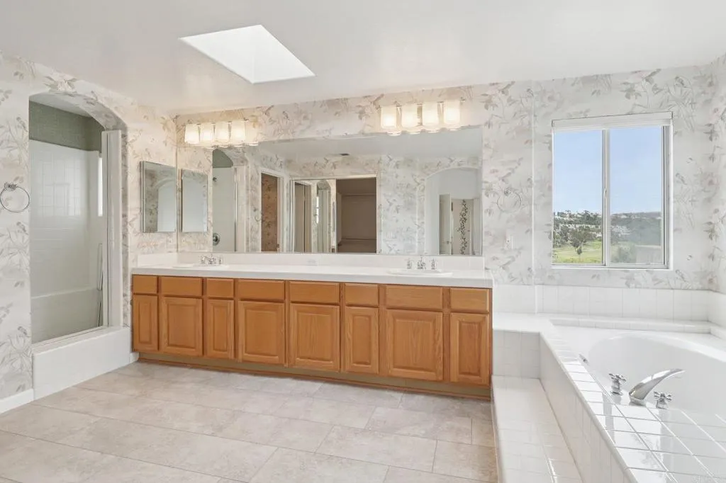 Additional image 70 of 2821 Avenida Valera, Carlsbad, CA 92009