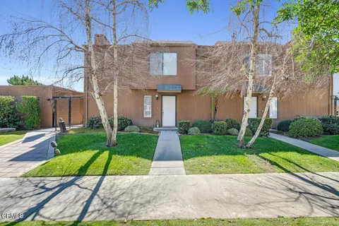 100 Hurlbut Street Unit 1, Pasadena, CA 91105 - MLS#: P1-21104