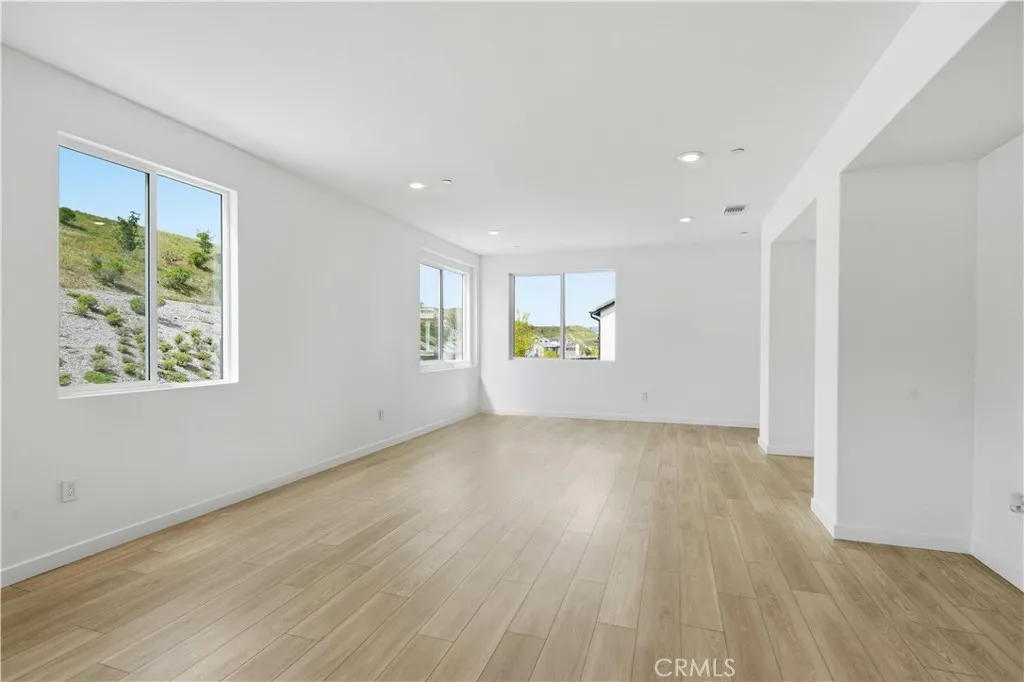 Additional image 41 of 27305 Bear Creek Lane, Valencia, CA 91381