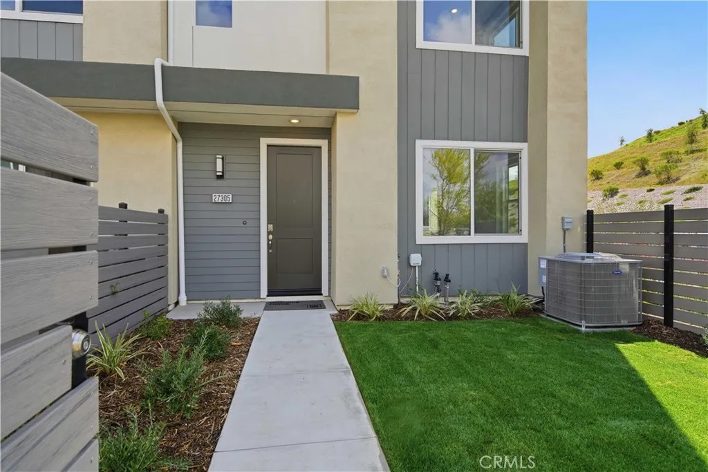 Additional image 35 of 27305 Bear Creek Lane, Valencia, CA 91381