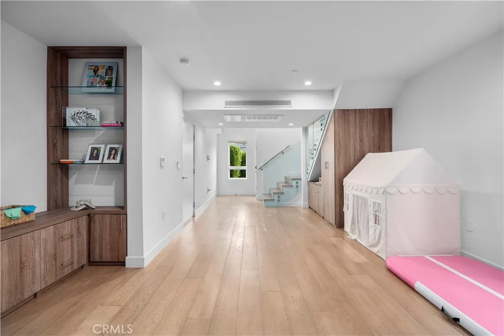 Additional image 66 of 14157 Tiara Street, Sherman Oaks, CA 91401