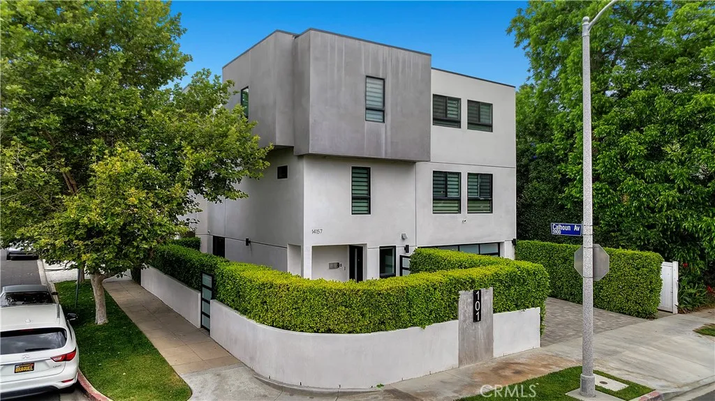 Additional image 90 of 14157 Tiara Street, Sherman Oaks, CA 91401