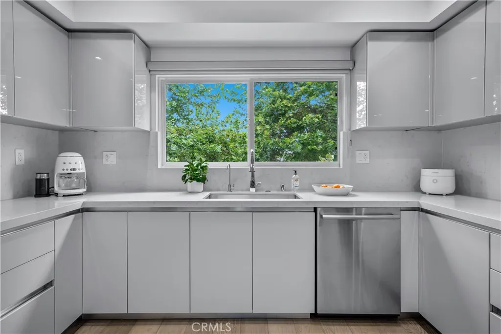 Additional image 54 of 14157 Tiara Street, Sherman Oaks, CA 91401