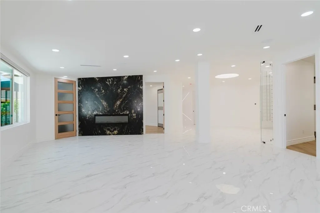 Additional image 7 of 9010 Dempsey Avenue, North Hills, CA 91343