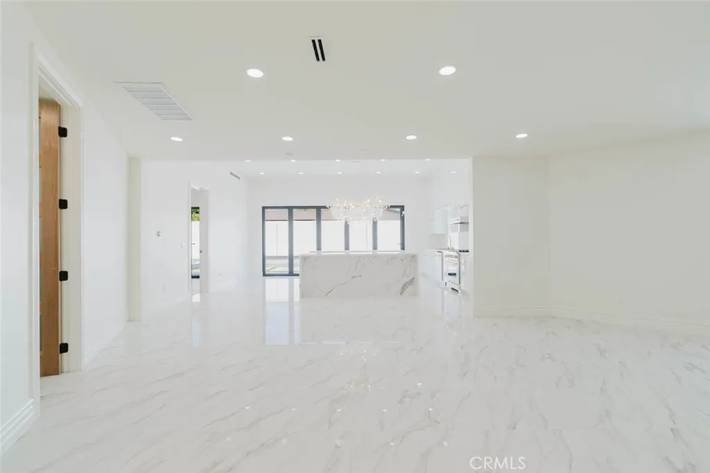 Additional image 10 of 9010 Dempsey Avenue, North Hills, CA 91343