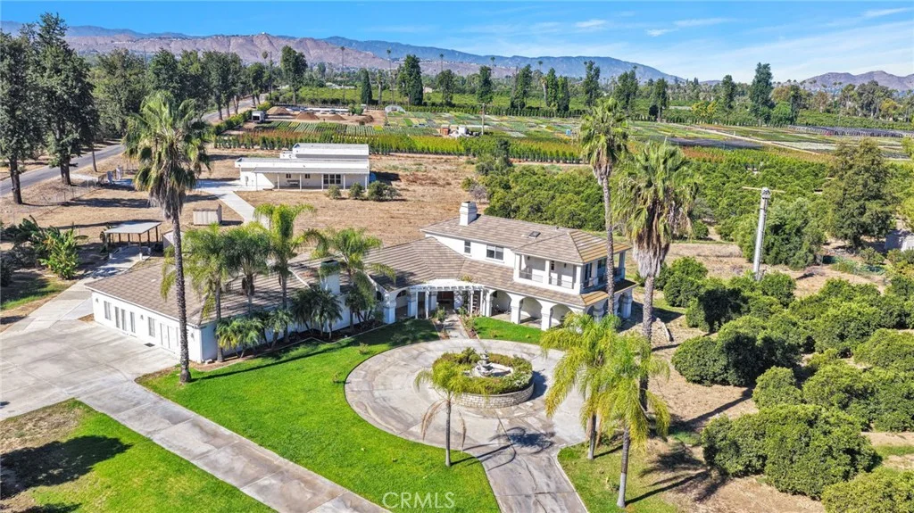 2540 Monroe Street, Riverside, CA 92504