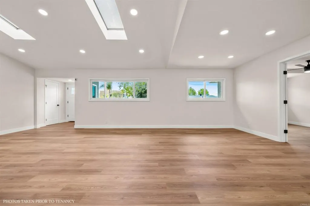 Additional image 9 of 5372 Barstow Street, San Diego, CA 92117
