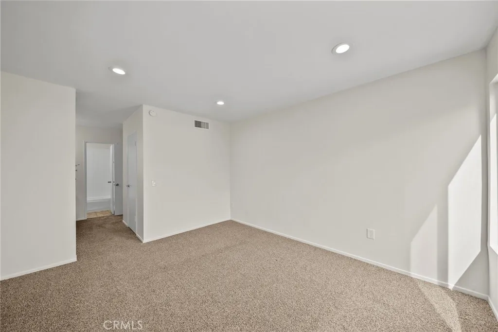 Additional image 20 of 23515 Lyons Ave Unit 253, Valencia, CA 91355