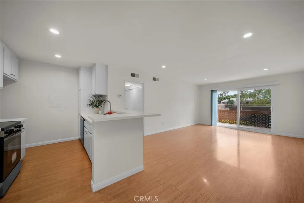 Additional image 6 of 23515 Lyons Ave Unit 253, Valencia, CA 91355