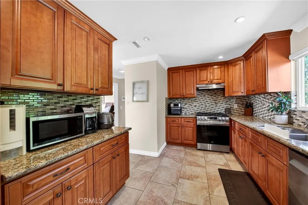 Additional image 7 of 1516 W 5th Street, San Pedro, CA 90732