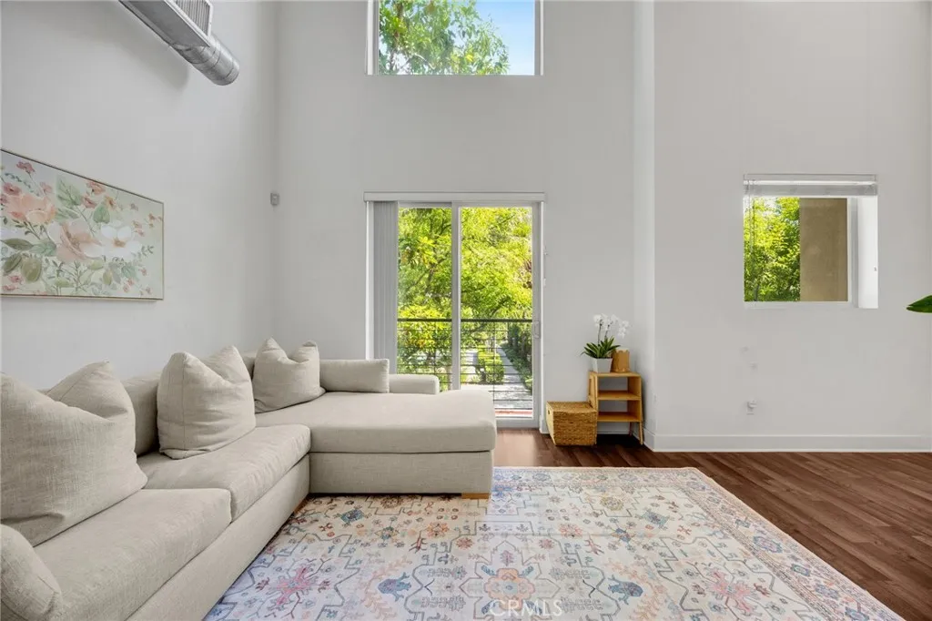 Additional image 9 of 19 Delancy, Irvine, CA 92612