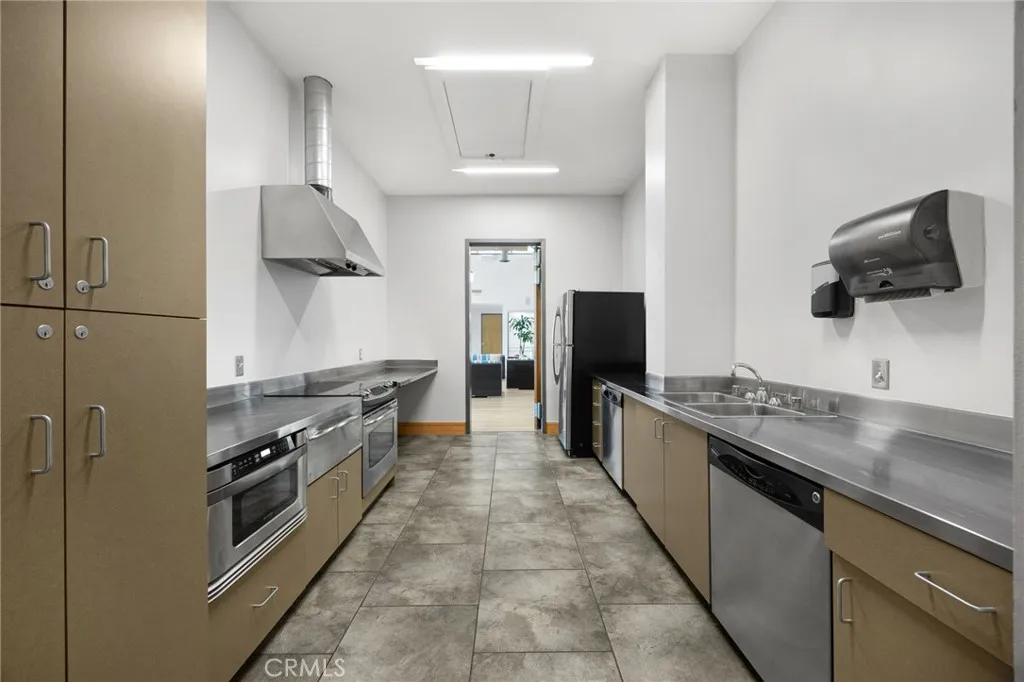 Additional image 77 of 19 Delancy, Irvine, CA 92612