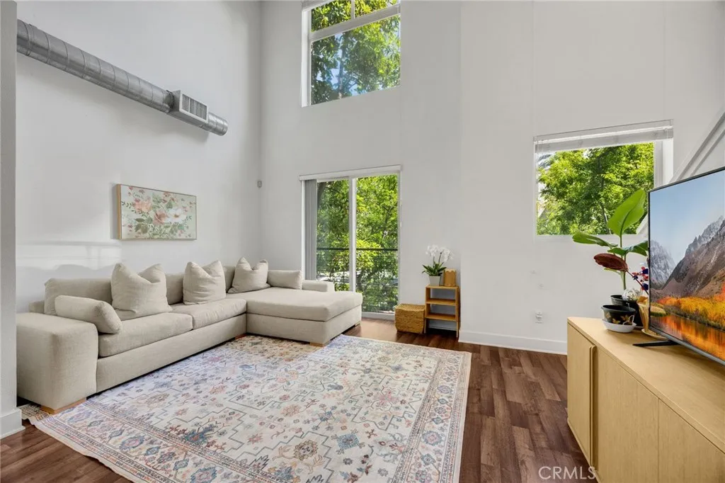 Additional image 47 of 19 Delancy, Irvine, CA 92612