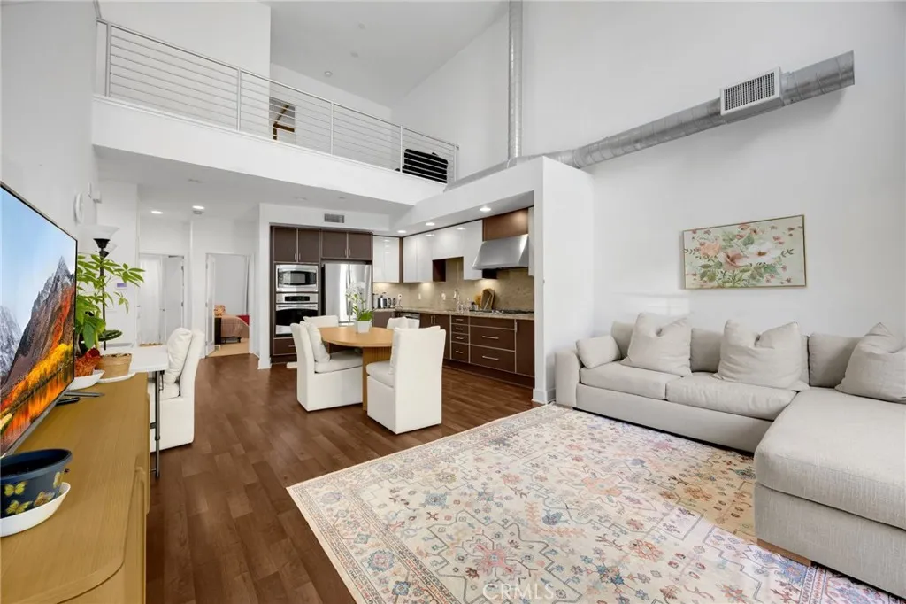 Additional image 7 of 19 Delancy, Irvine, CA 92612