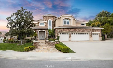 3276 Primrose Lane, Yorba Linda, CA MLS: PW25073904