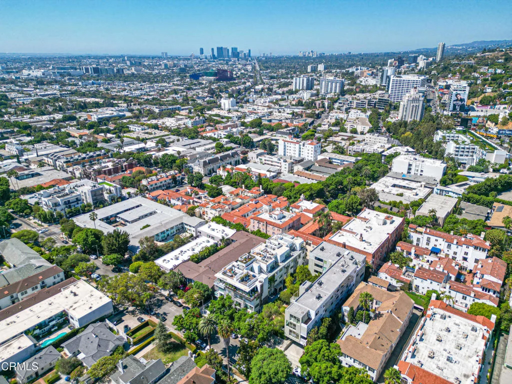 1345 Havenhurst Dr Unit 16, West Hollywood, CA 90046