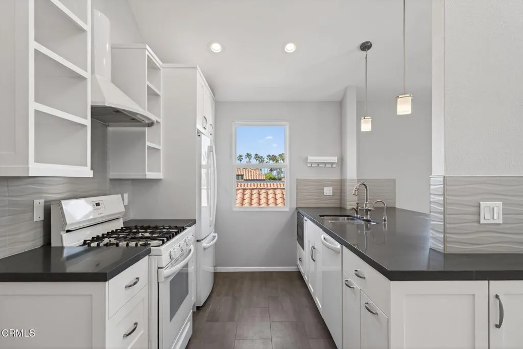 Additional image 19 of 2277 Martinique Lane, Oxnard, CA 93035