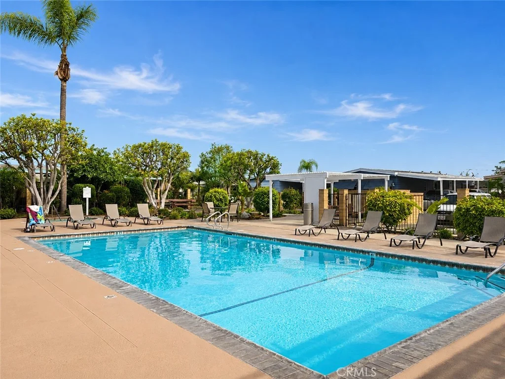 6241 Warner Ave Unit 228, Huntington Beach, CA 92647
