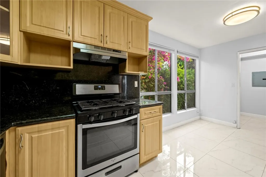 Additional image 13 of 5115 Kester Ave Unit 7, Sherman Oaks, CA 91403