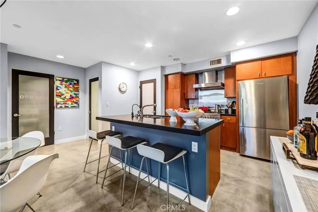 Additional image 16 of 1120 N El Centro Ave Unit 5, Los Angeles, CA 90038