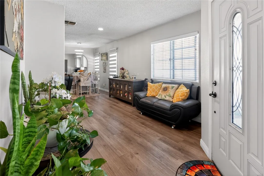 Additional image 18 of 11951 Oxford Ave, Hawthorne, CA 90250