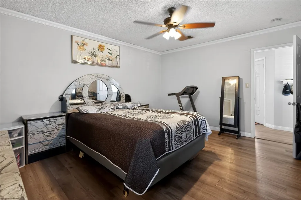 Additional image 13 of 11951 Oxford Ave, Hawthorne, CA 90250