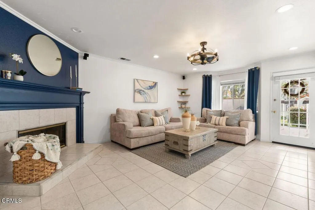 Additional image 3 of 238 Camino Toluca, Camarillo, CA 93010