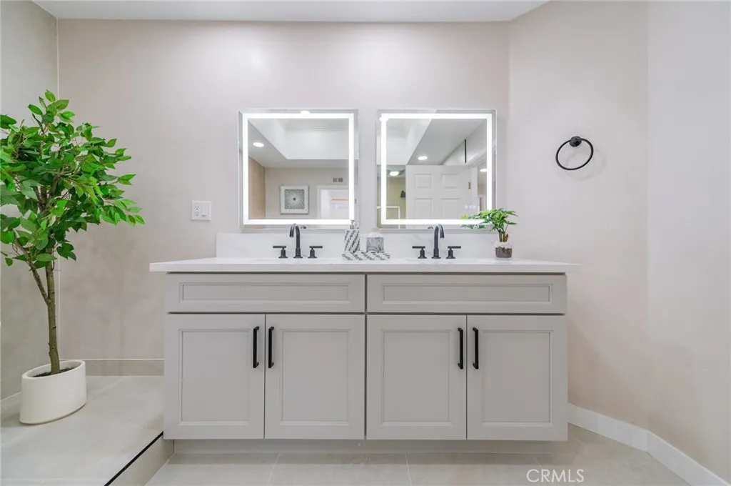 Additional image 79 of 15 Rippling Stream, Irvine, CA 92603