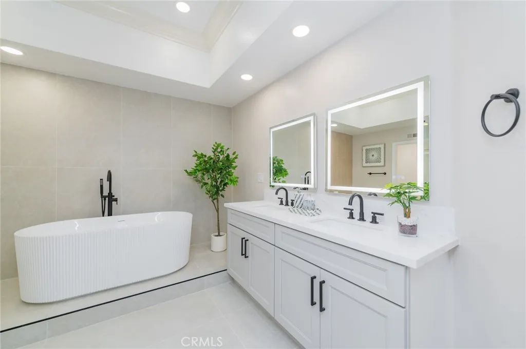 Additional image 76 of 15 Rippling Stream, Irvine, CA 92603