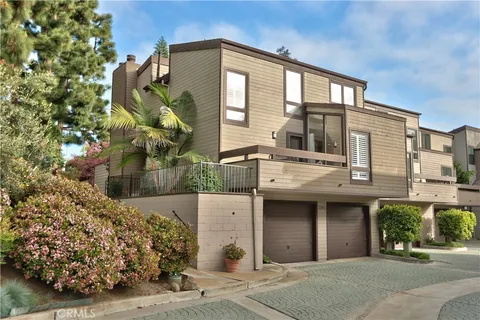 23782 Hillhurst Drive Unit 3, Laguna Niguel, CA MLS: SW25085824