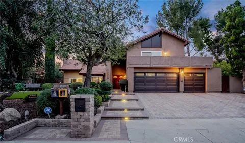 11075 Oso Avenue, Chatsworth, CA 91311 - MLS#: SR25042682