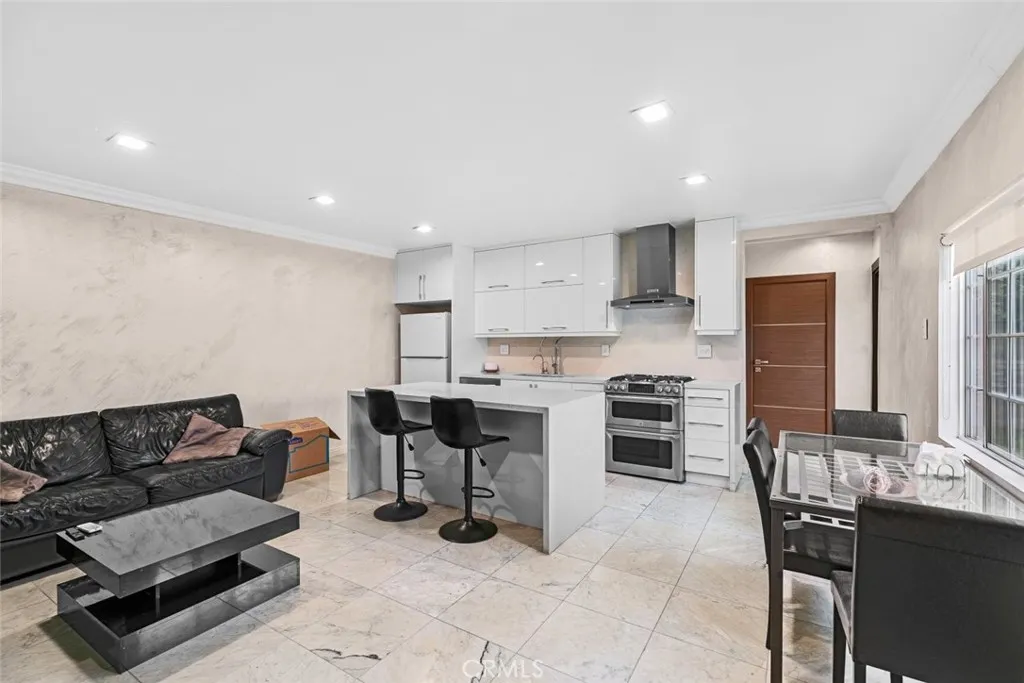 Additional image 88 of 2640 N Keystone Street, Burbank, CA 91504