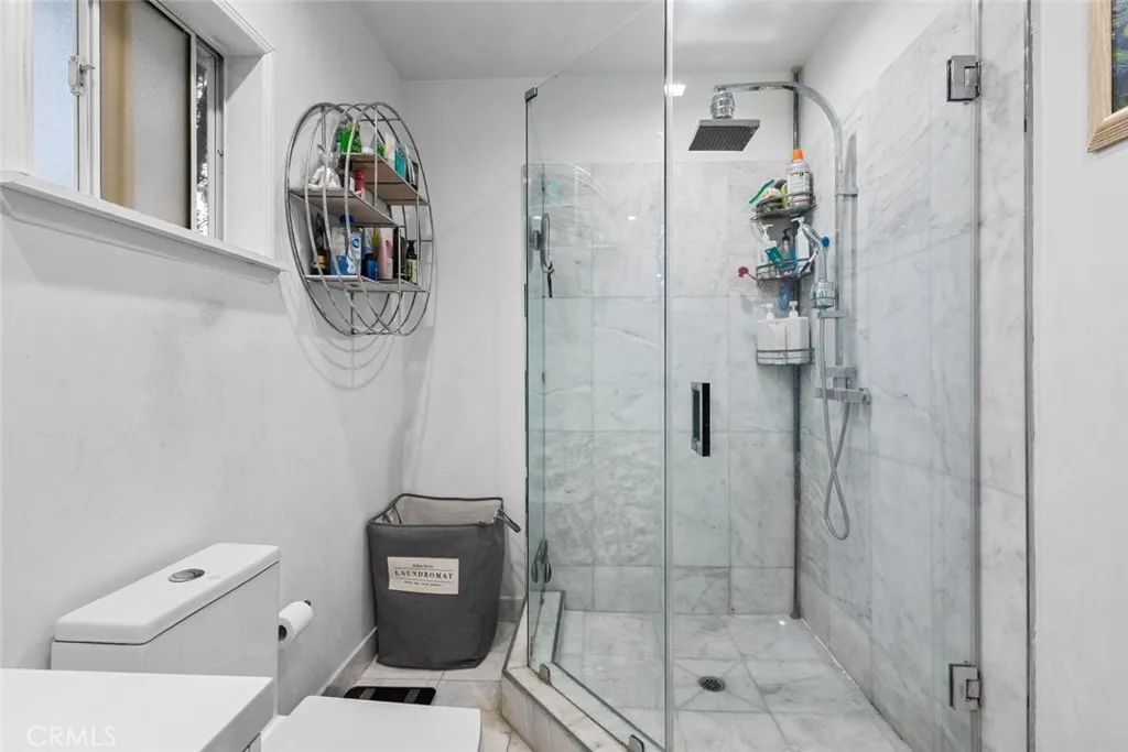 Additional image 82 of 2640 N Keystone Street, Burbank, CA 91504