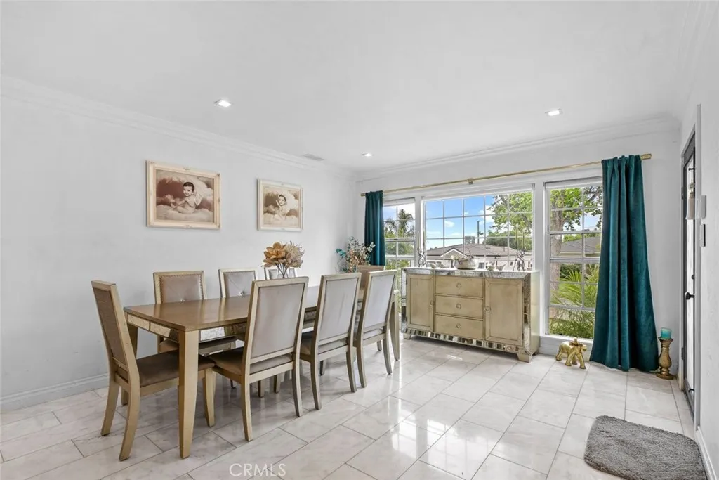 Additional image 63 of 2640 N Keystone Street, Burbank, CA 91504