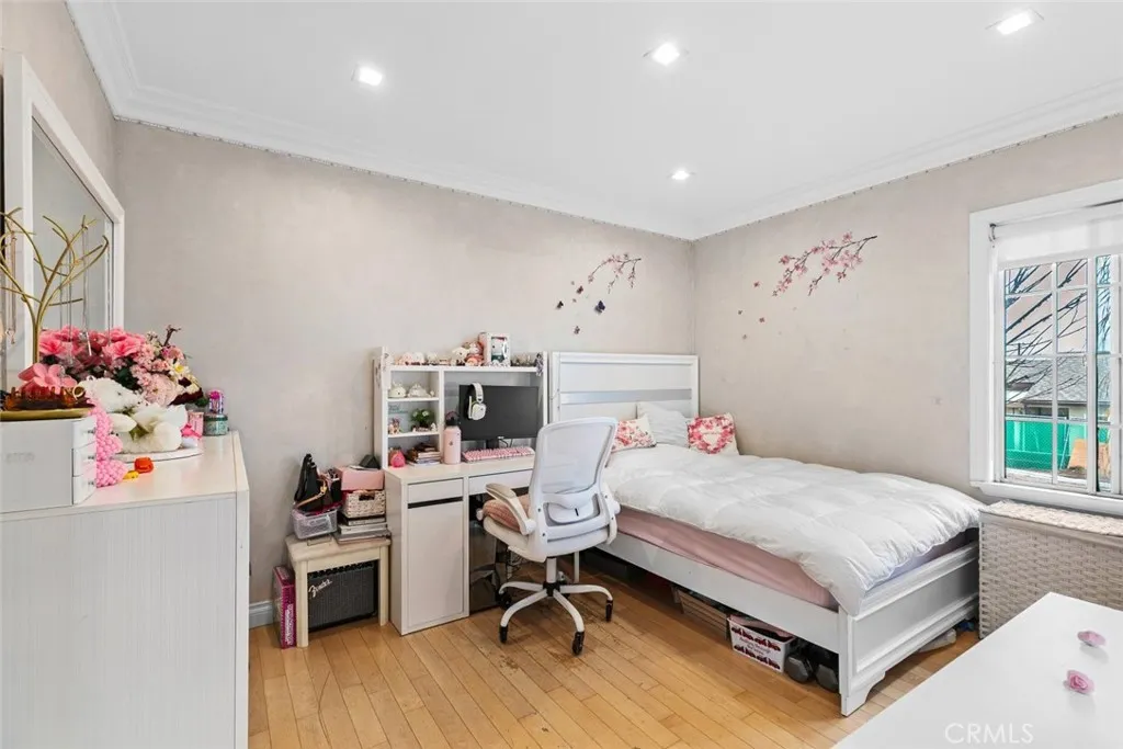 Additional image 73 of 2640 N Keystone Street, Burbank, CA 91504